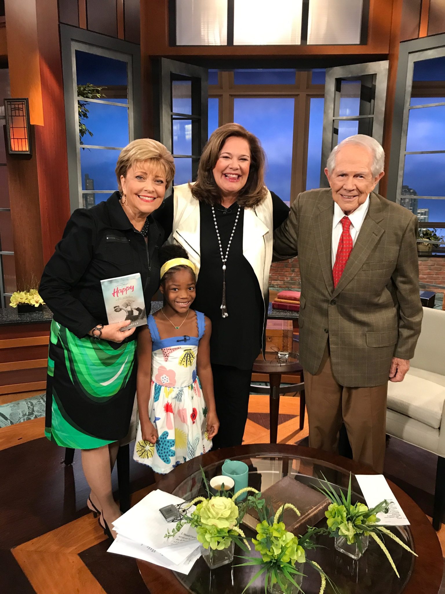 Lisa Harper and daughter Missy featured on The 700 Club - B&H Publishing